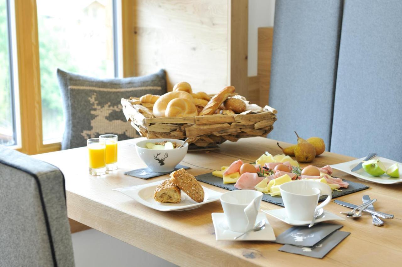 Sunnsait - Appartements Fuer Geniesser Maria Alm am Steinernen Meer Buitenkant foto