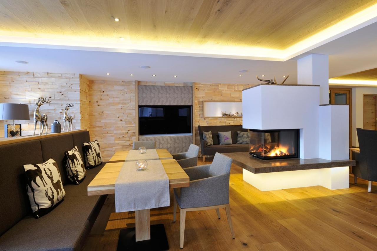 Sunnsait - Appartements Fuer Geniesser Maria Alm am Steinernen Meer Buitenkant foto